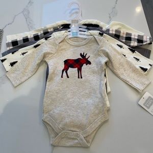 5 long sleeved body suits